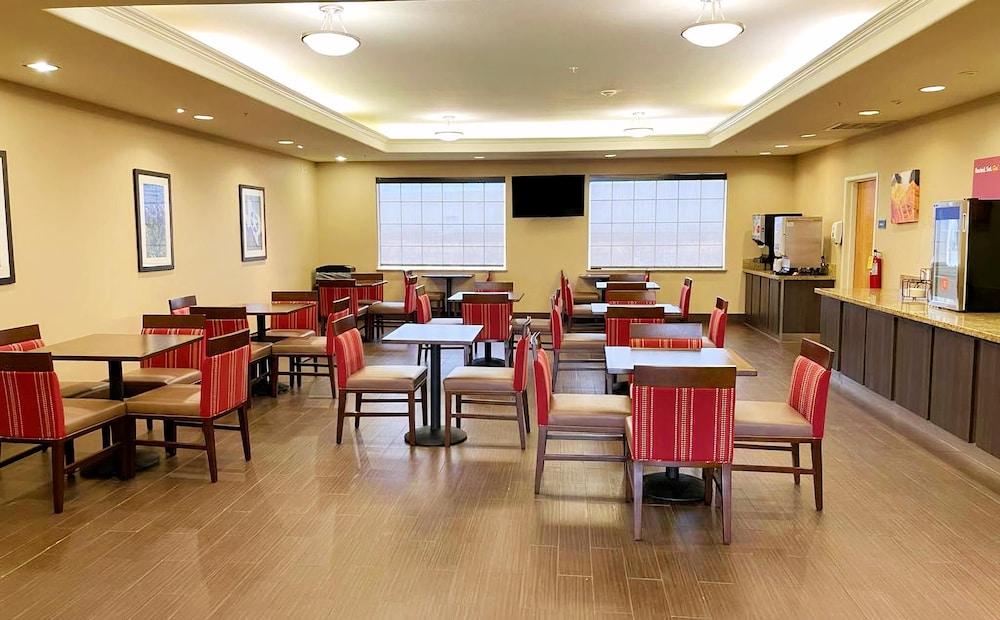 Comfort Inn & Suites, Odessa I-20 Eksteriør billede
