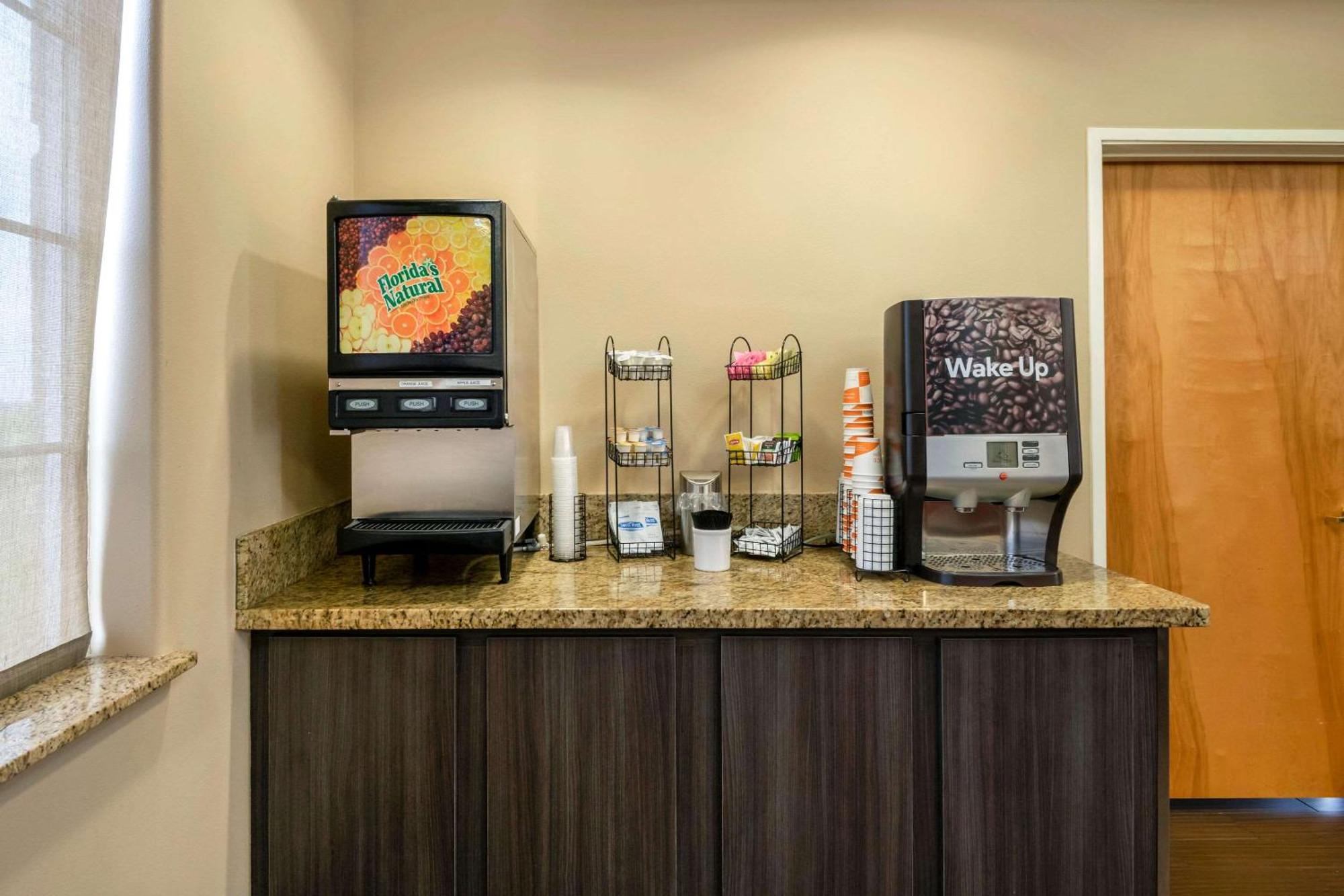 Comfort Inn & Suites, Odessa I-20 Eksteriør billede