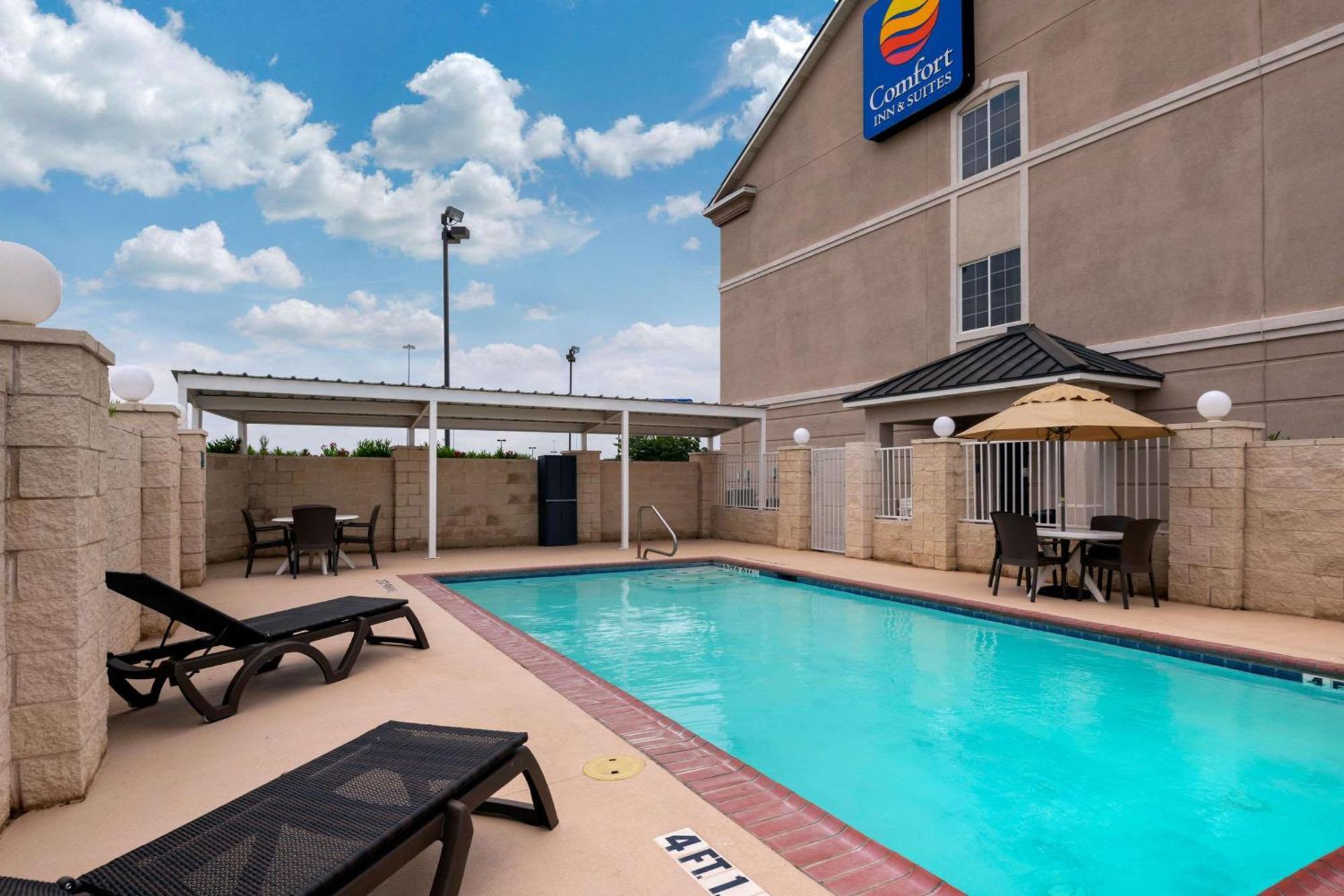 Comfort Inn & Suites, Odessa I-20 Eksteriør billede