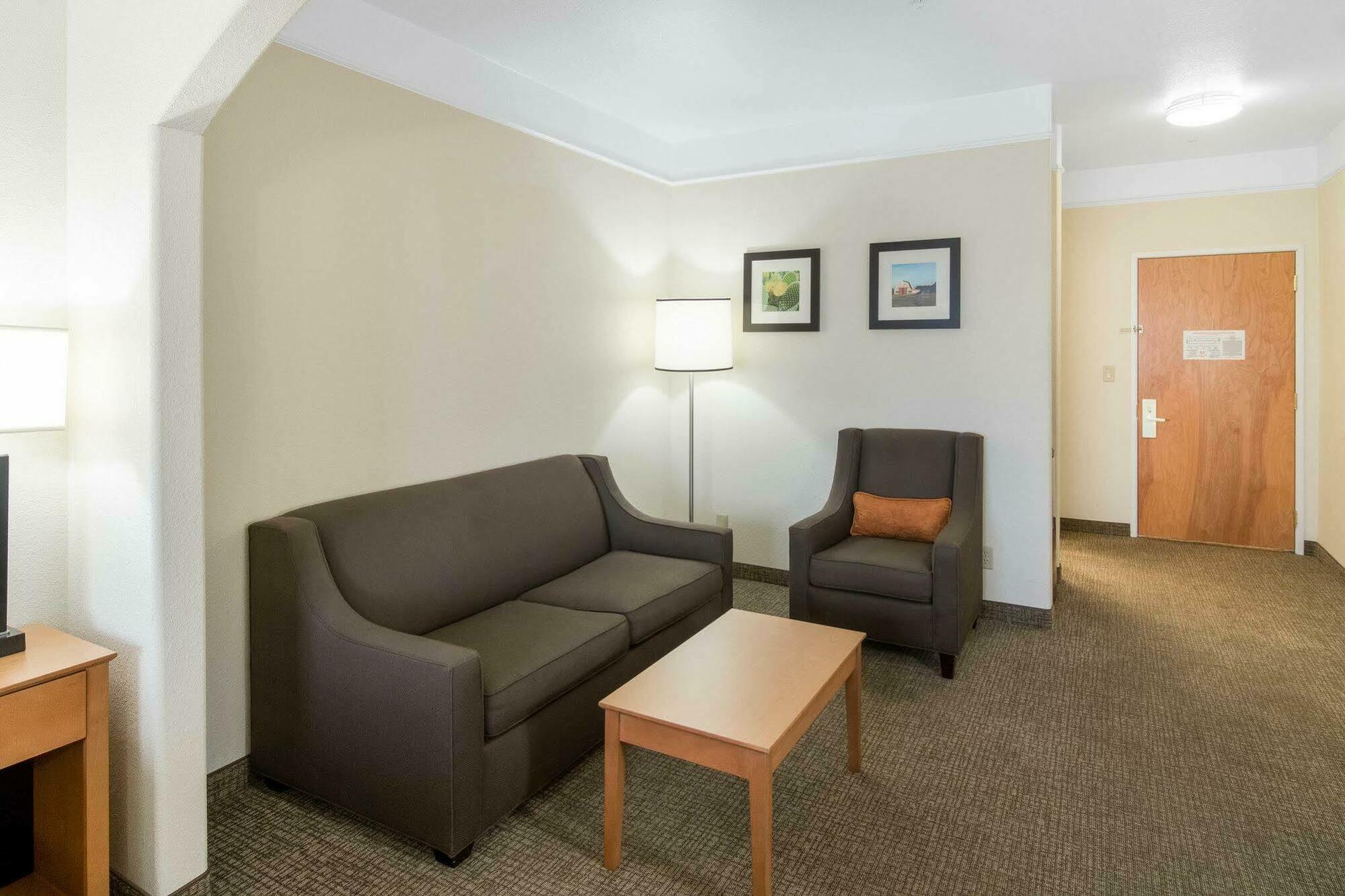 Comfort Inn & Suites, Odessa I-20 Eksteriør billede